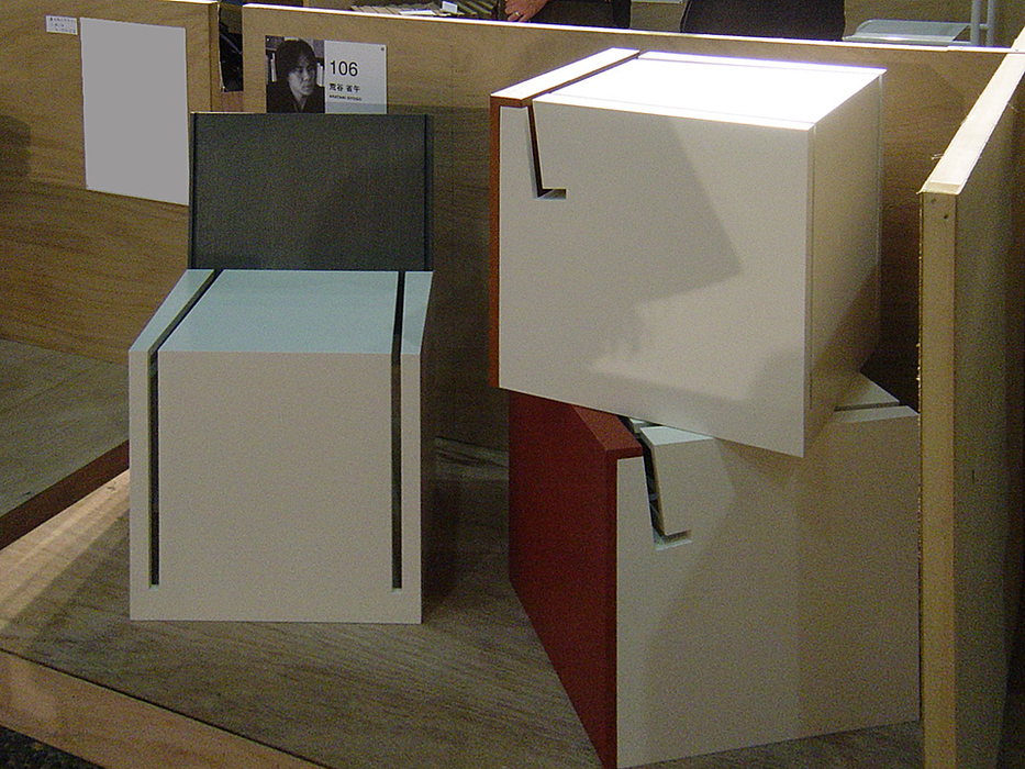 変容する箱（TDW2004 プロ作品展出展）